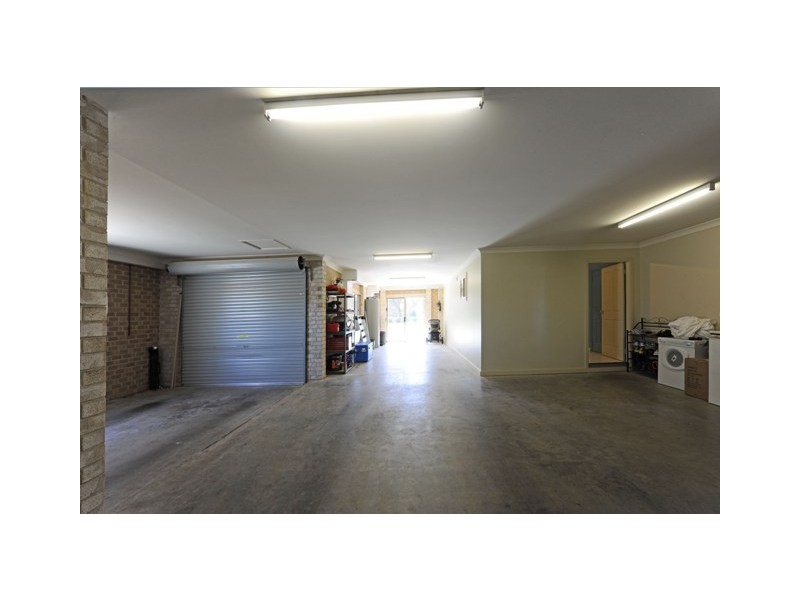 27 North Meadow Drive, Grafton NSW 2460