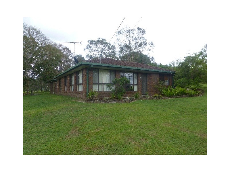 2 Caramana Drive, Waterview Heights, South Grafton NSW 2460