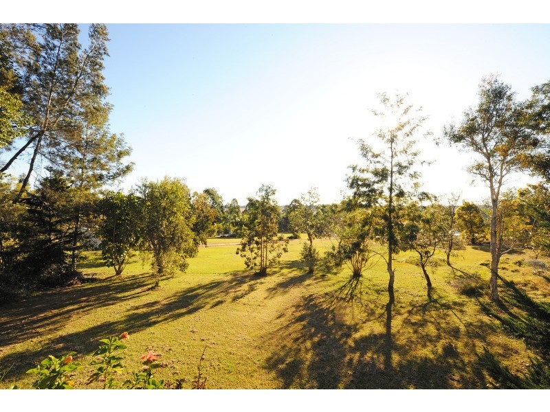 21 Whiting Drive, Seelands NSW 2460