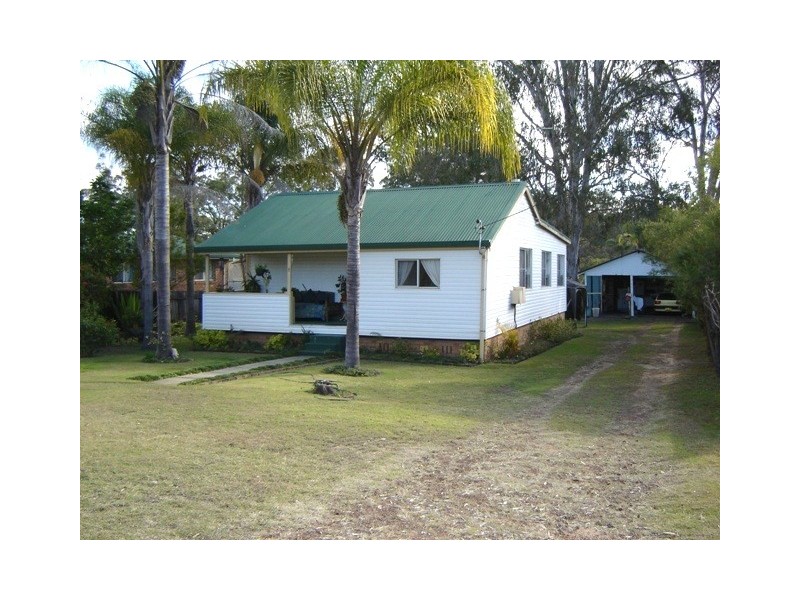 8 Couttaroo Place, Coutts Crossing NSW 2460