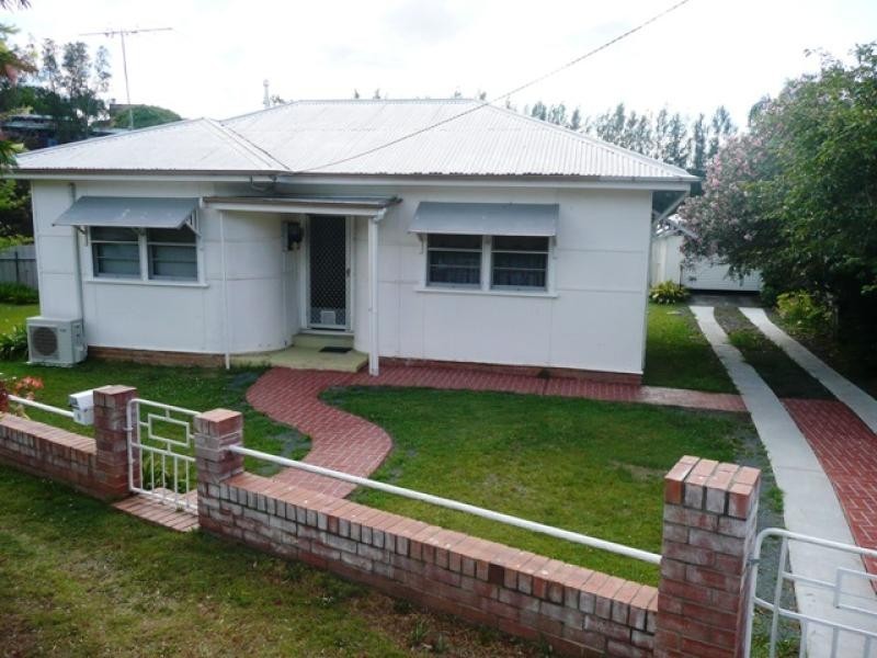 8 Rolfe Street, South Grafton NSW 2460