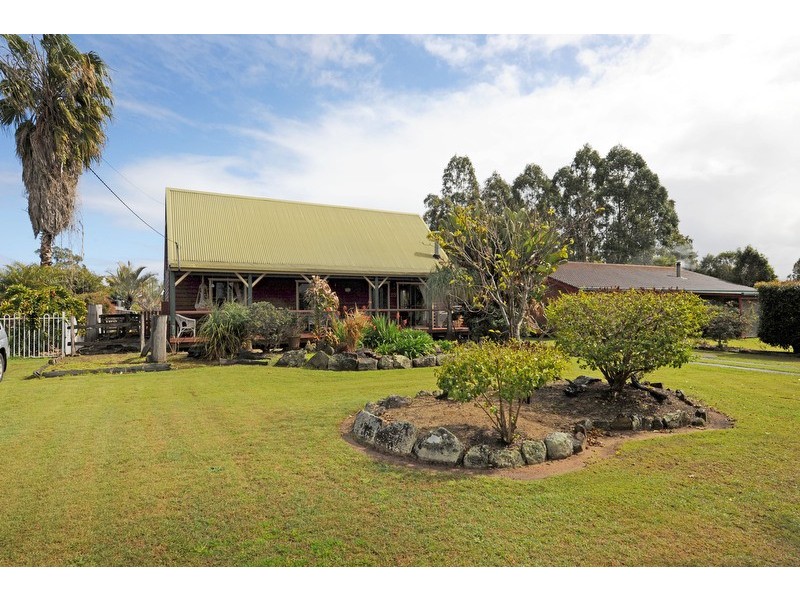 25 Lakkari Street, Coutts Crossing NSW 2460
