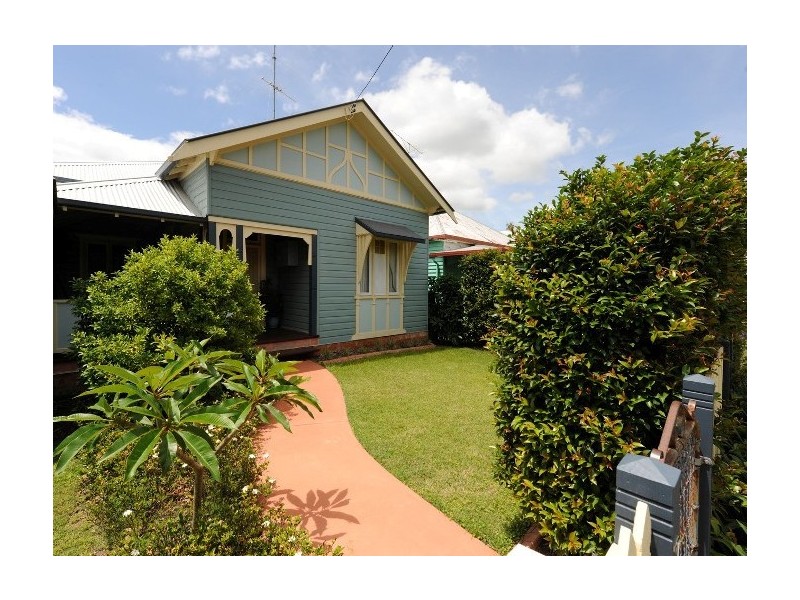 74 Queen Street, Grafton NSW 2460