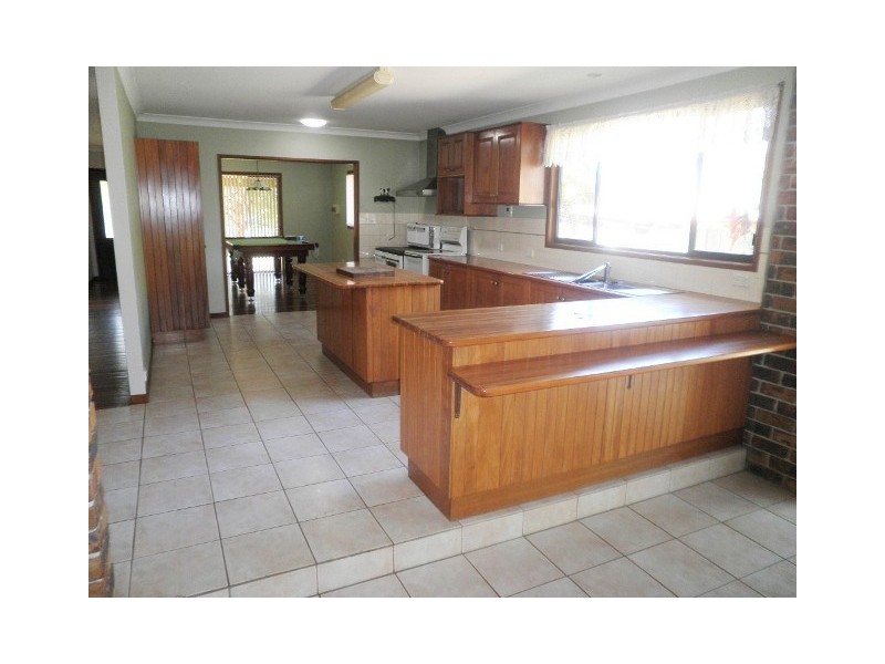 33 Clarence Way, Mountain View NSW 2460