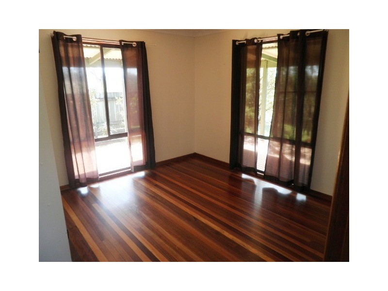 33 Clarence Way, Mountain View NSW 2460