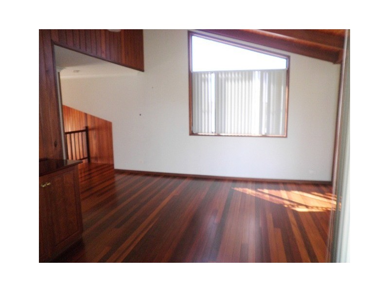 33 Clarence Way, Mountain View NSW 2460