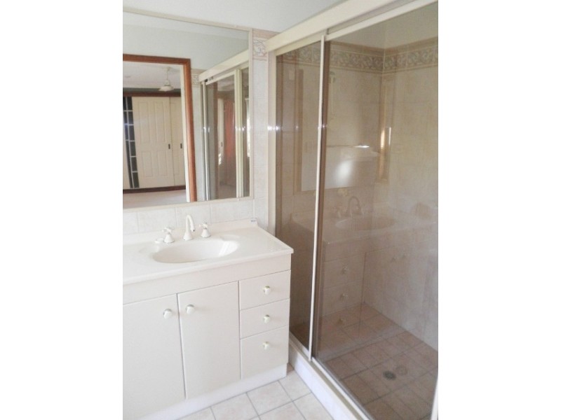 33 Clarence Way, Mountain View NSW 2460