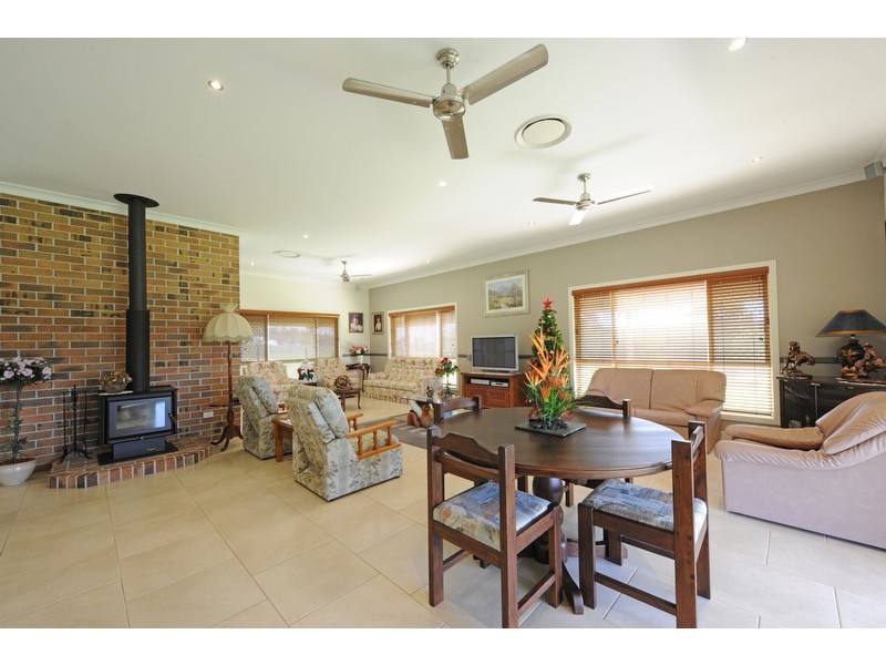 6 Brandy Place, Elland NSW 2460