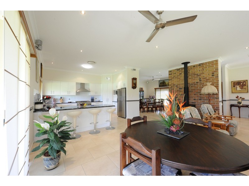 6 Brandy Place, Elland NSW 2460