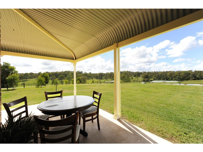 6 Brandy Place, Elland NSW 2460