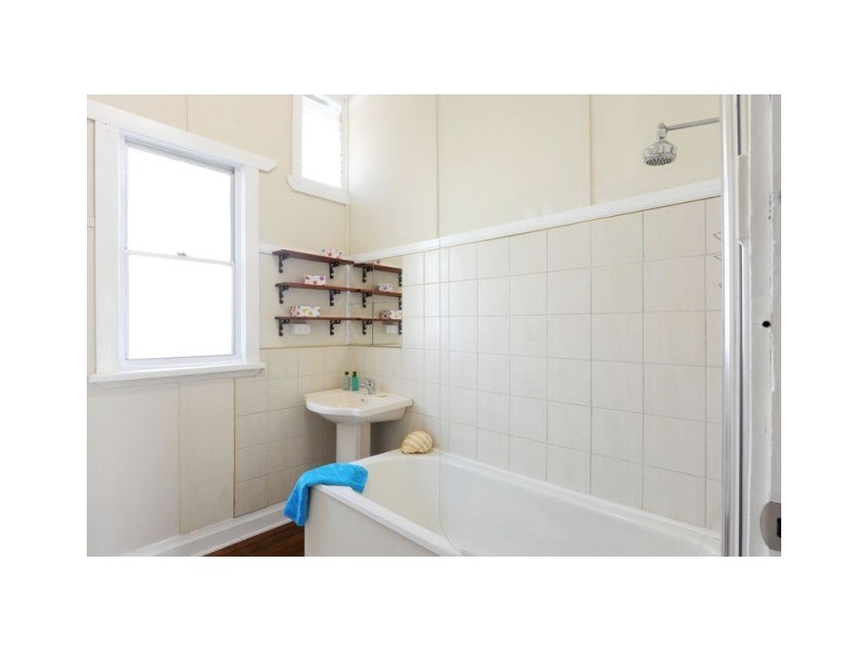 27 Bacon Street, Grafton NSW 2460