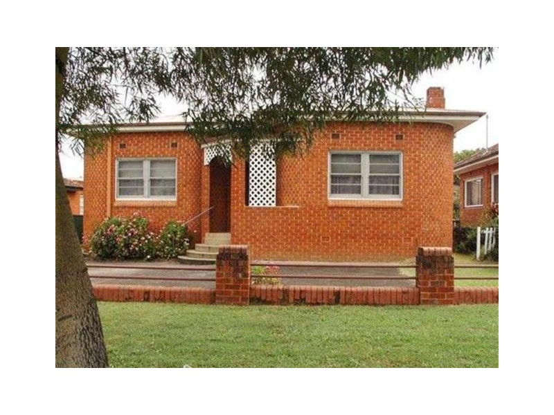 9 Robinson Avenue, Grafton NSW 2460