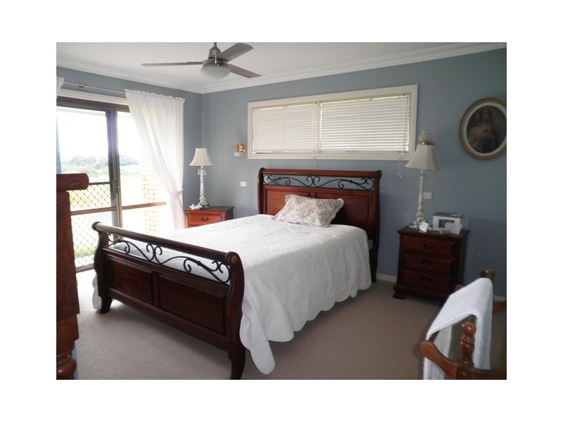595 Clarence Way, Mountain View NSW 2460
