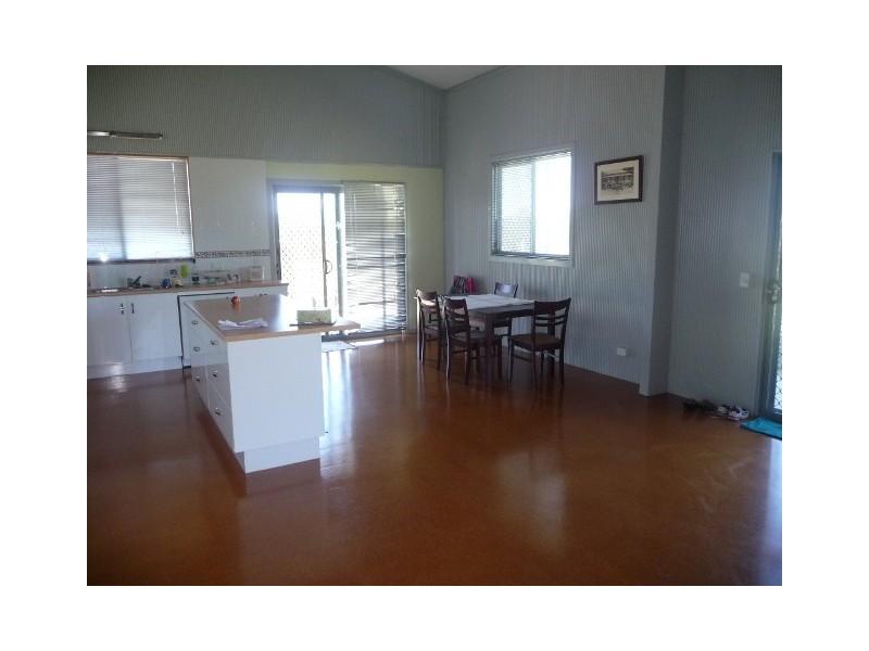 788  Avenue Road, Lavadia NSW 2462