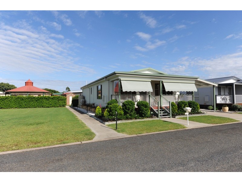 70 Piccabeen Crescent, The Gateway Village, Grafton NSW 2460