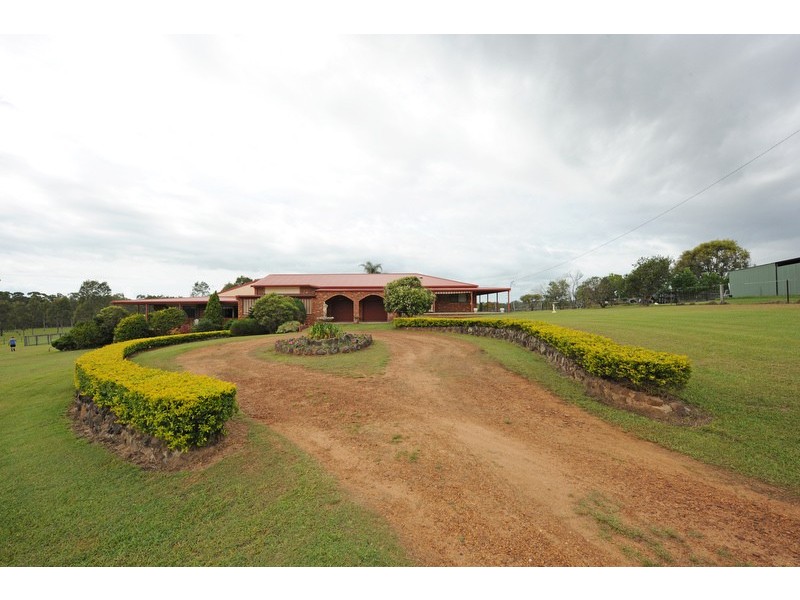 44 HALCYON DRIVE, Waterview Heights NSW 2460