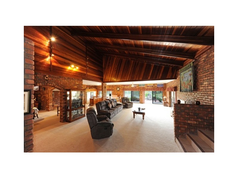 44 HALCYON DRIVE, Waterview Heights NSW 2460