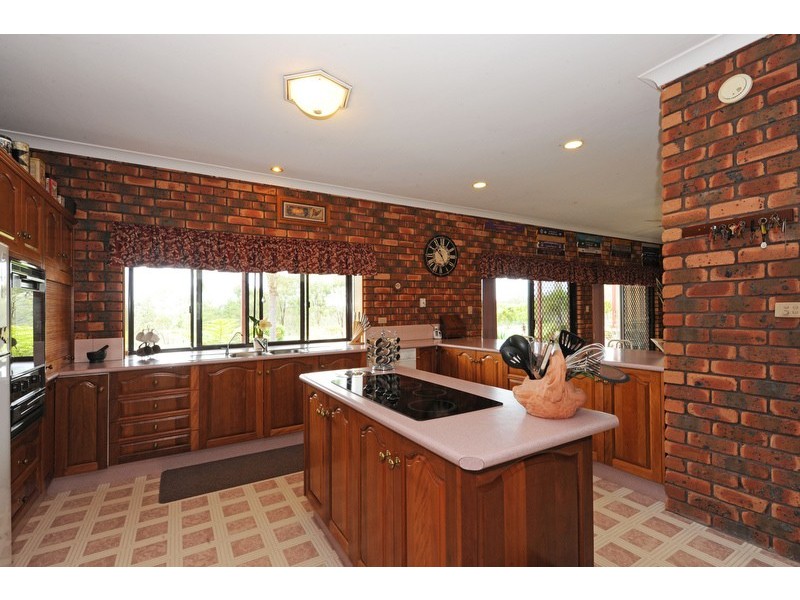 44 HALCYON DRIVE, Waterview Heights NSW 2460