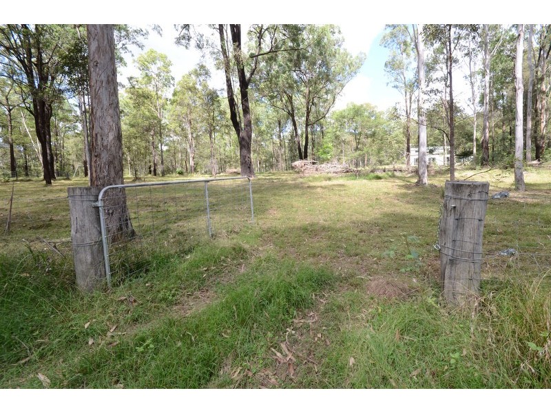 4 Middle Creek Rd, Coutts Crossing NSW 2460