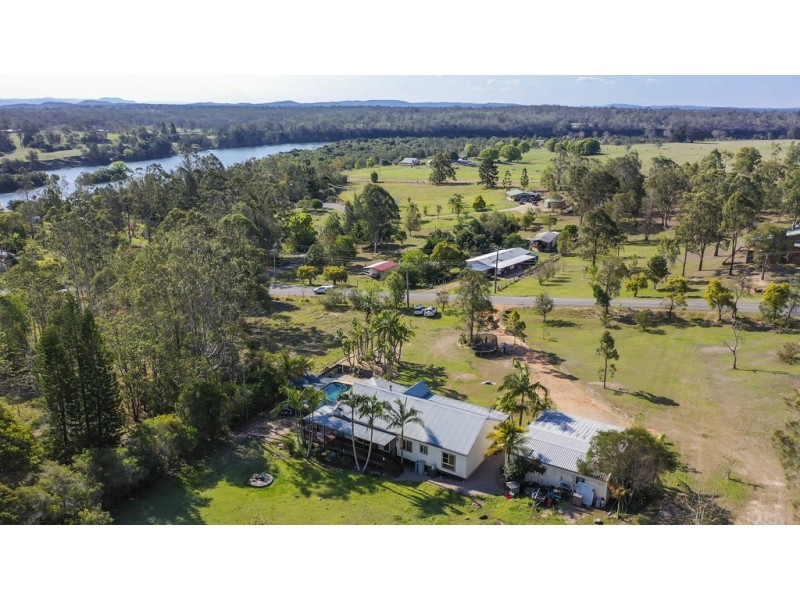 29 Whiting Drive, Seelands NSW 2460