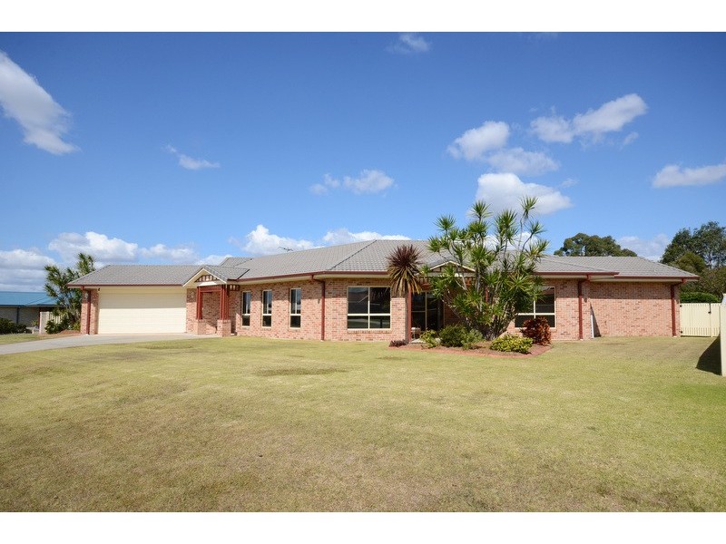 5 Nairn Terrace, Junction Hill NSW 2460