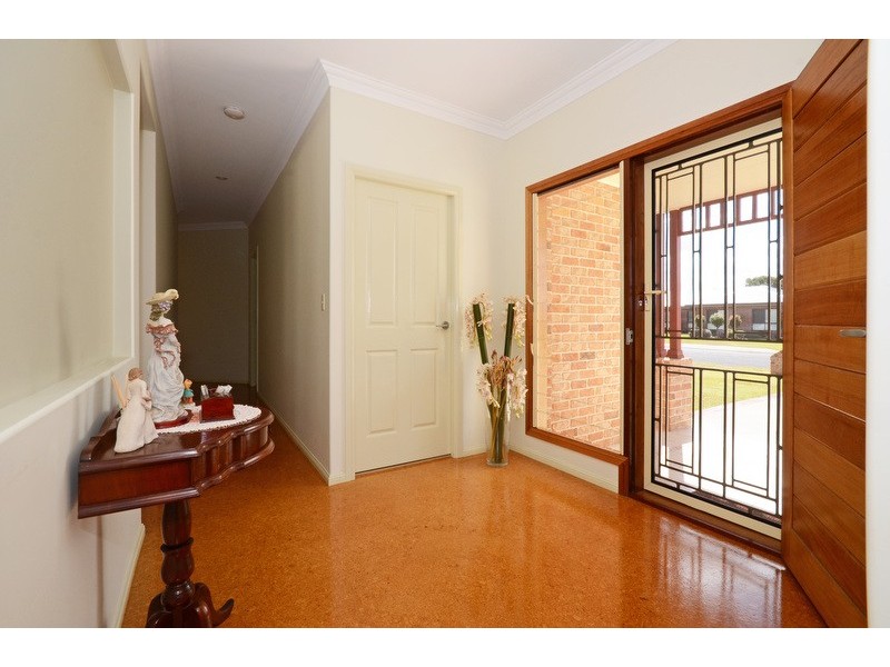5 Nairn Terrace, Junction Hill NSW 2460