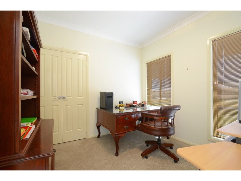 5 Nairn Terrace, Junction Hill NSW 2460