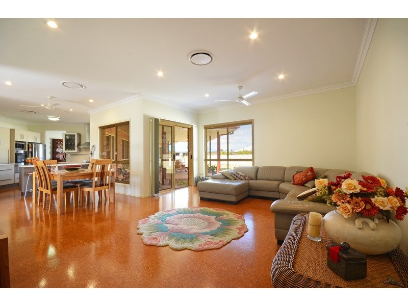 5 Nairn Terrace, Junction Hill NSW 2460