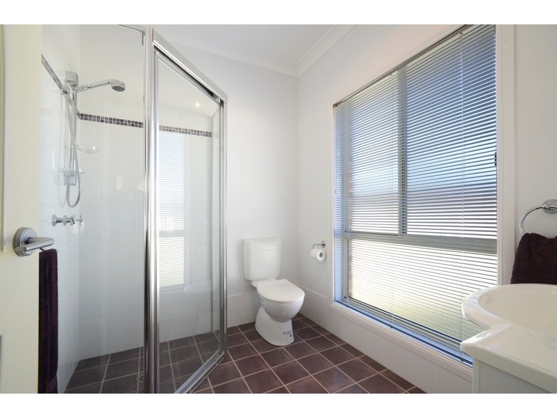 5 Nairn Terrace, Junction Hill NSW 2460