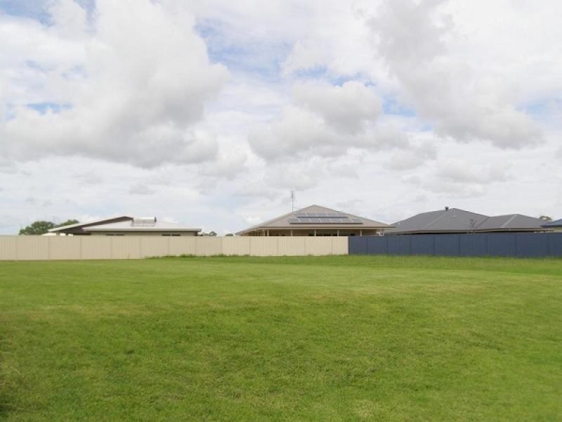 11 Mark Close, Grafton NSW 2460