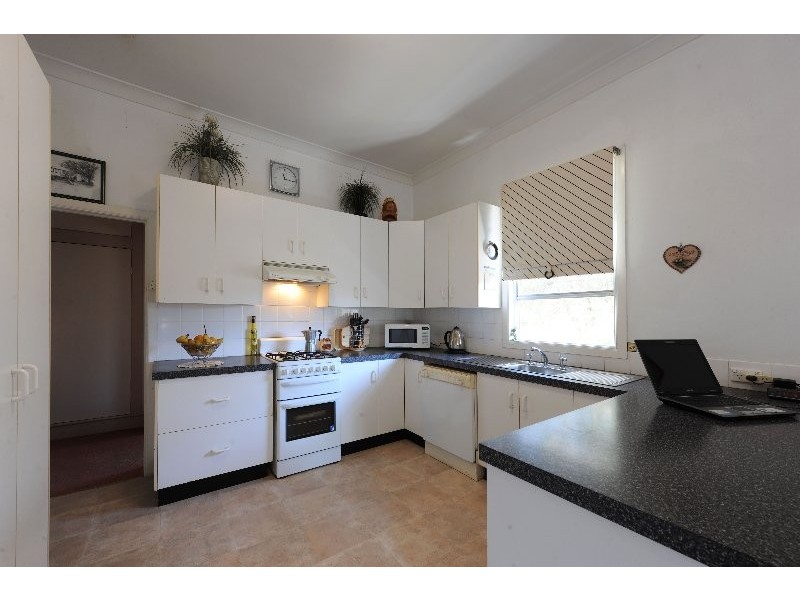 8 Pound Street, Grafton NSW 2460