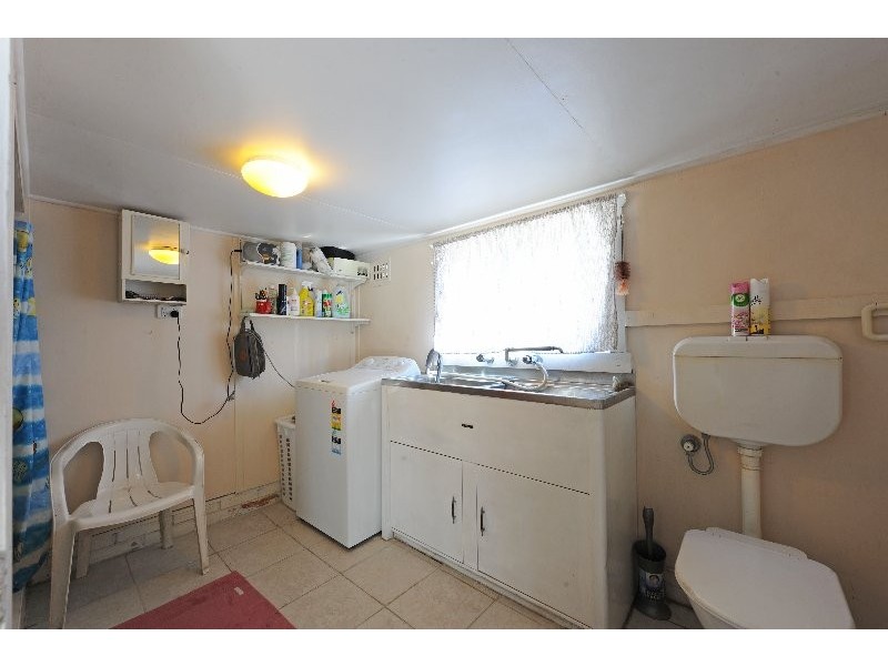 8 Pound Street, Grafton NSW 2460