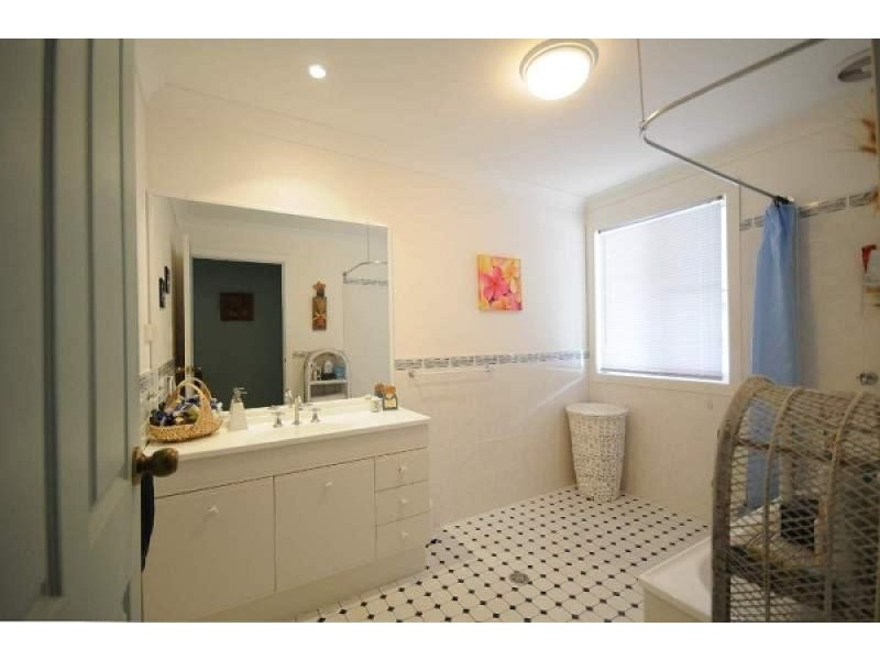 27 Fairway Drive, South Grafton NSW 2460