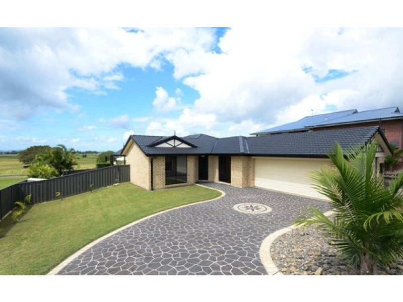 44 Martin Crescent, Junction Hill NSW 2460