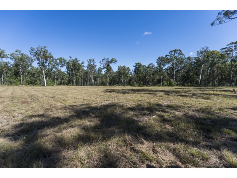 4873 Orara Way, Braunstone NSW 2460