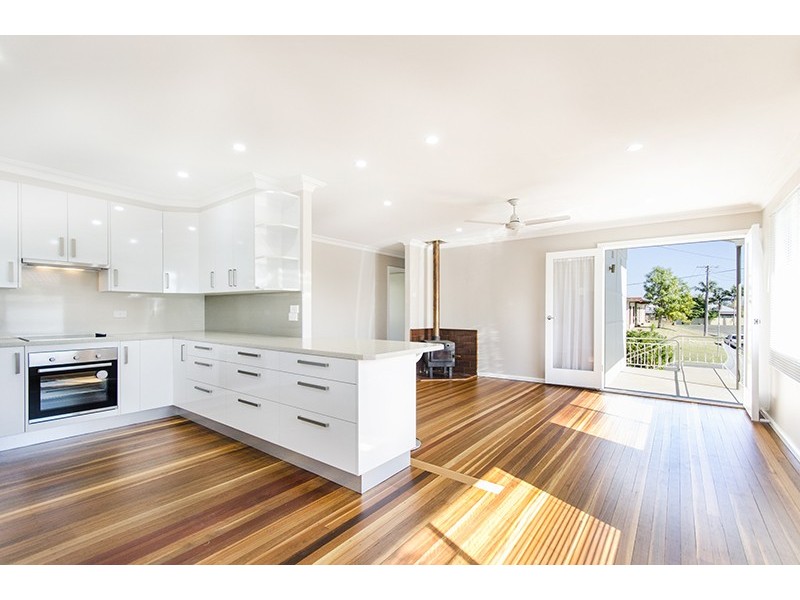 6 Loxton Avenue, Grafton NSW 2460