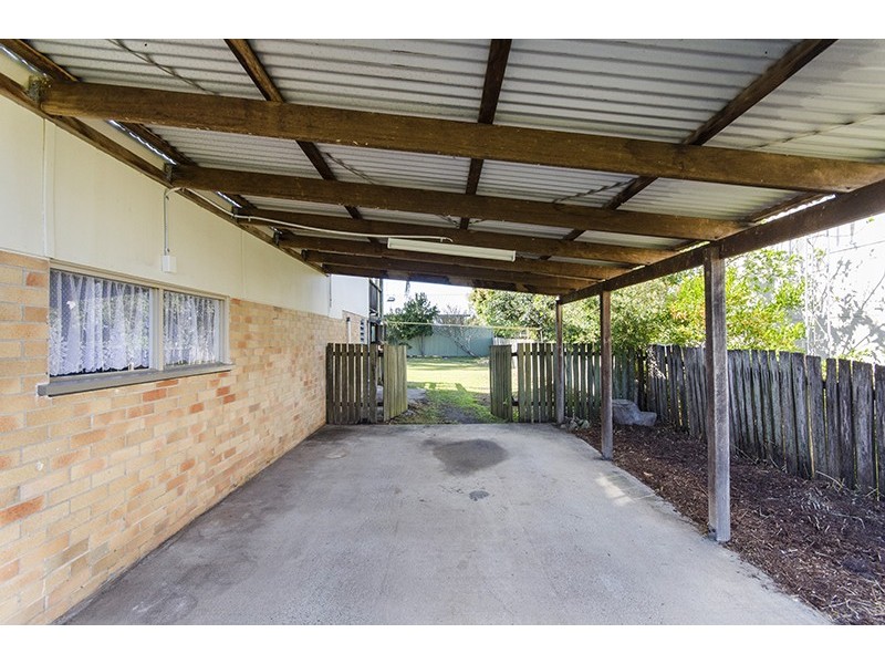 6 Loxton Avenue, Grafton NSW 2460