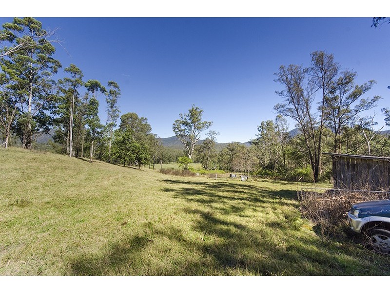 8076 Old Glen Innes Road, Newton Boyd NSW 2370