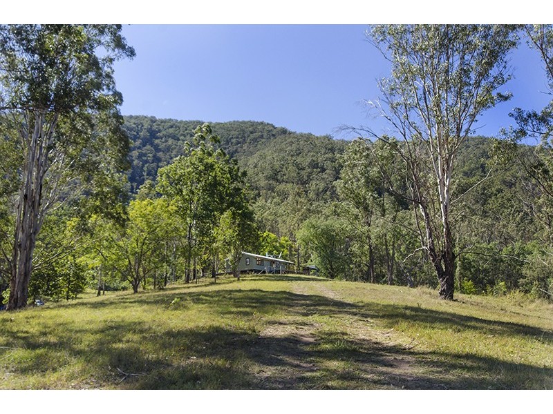 8076 Old Glen Innes Road, Newton Boyd NSW 2370