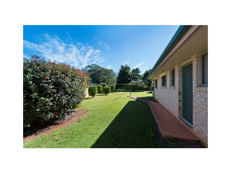 12 Lake Edgecombe Close, Junction Hill NSW 2460