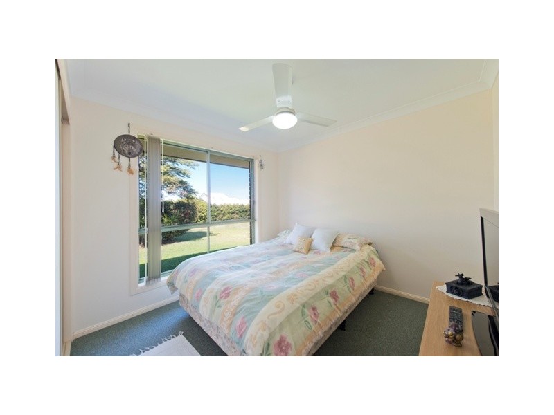 12 Lake Edgecombe Close, Junction Hill NSW 2460