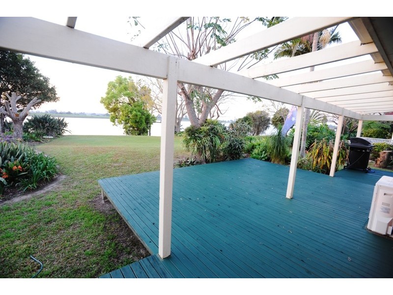 19 Lynhaven Crescent, Ulmarra NSW 2462