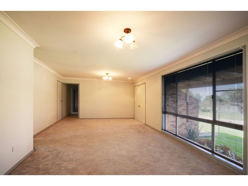 19 Lynhaven Crescent, Ulmarra NSW 2462