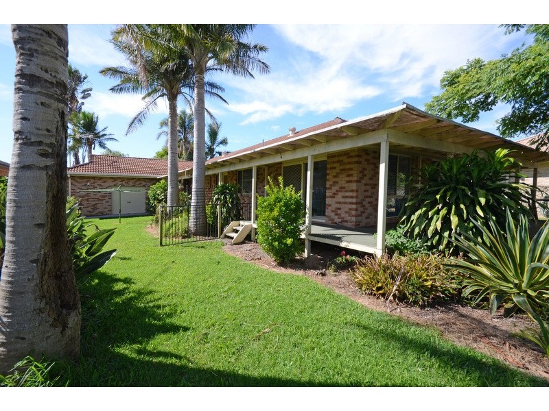 19 Lynhaven Crescent, Ulmarra NSW 2462