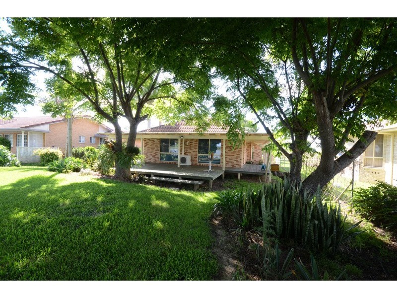 19 Lynhaven Crescent, Ulmarra NSW 2462