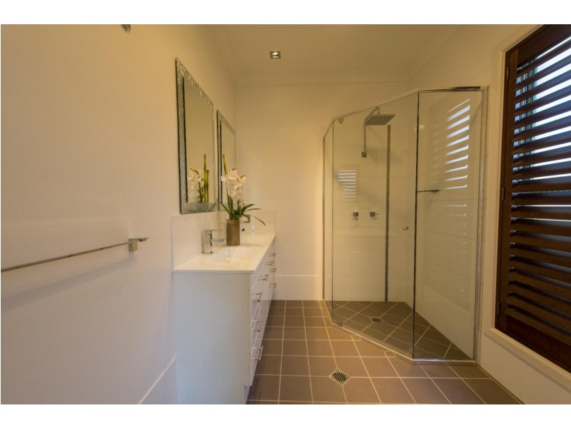 5 Redhead Close, Grafton NSW 2460