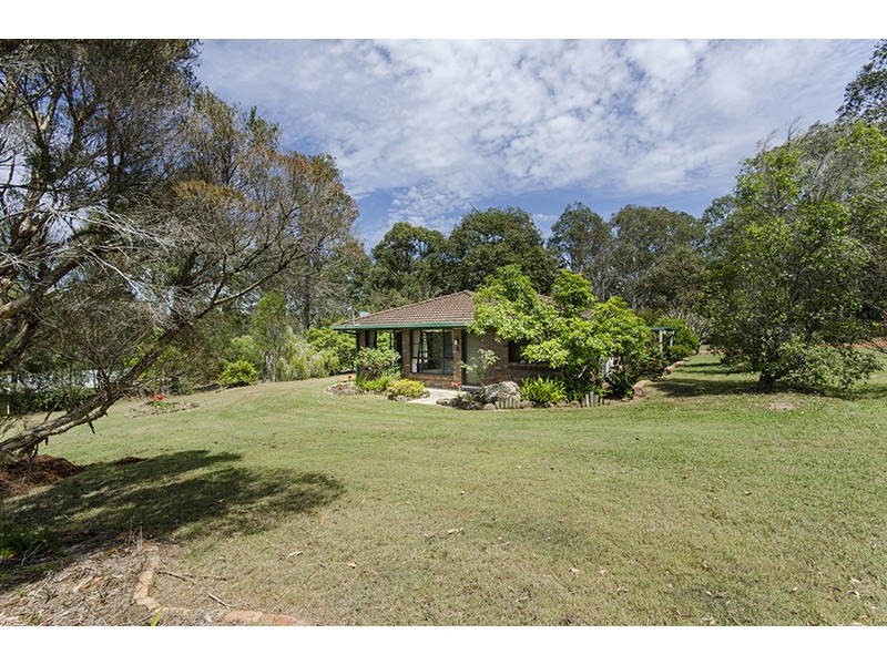 2 Caramana Dr, Waterview Heights NSW 2460