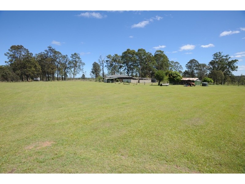 993 Armidale Road, Braunstone NSW 2460