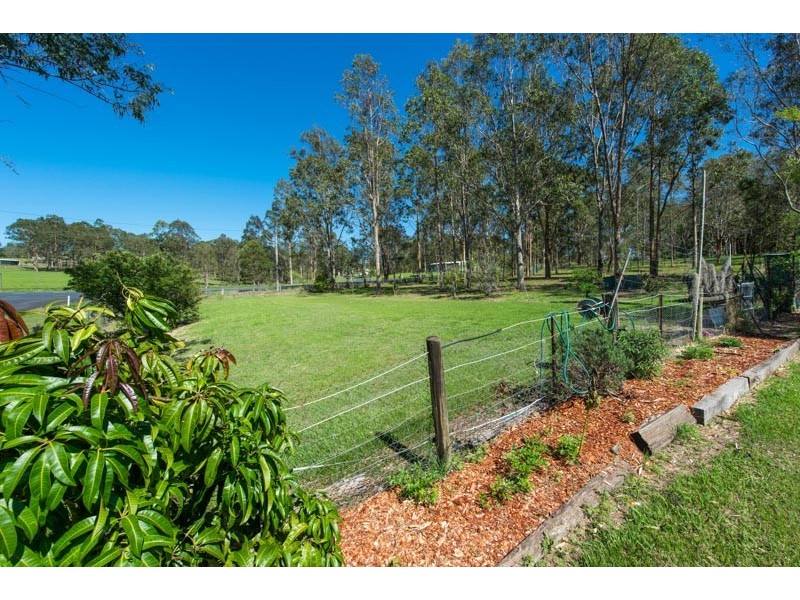 1 Caramana Drive, Waterview Heights NSW 2460