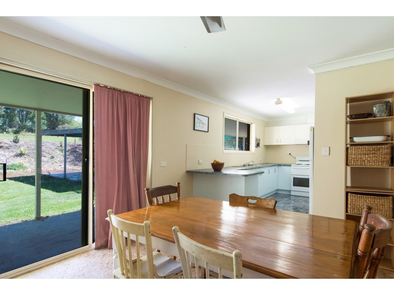 1 Caramana Drive, Waterview Heights NSW 2460